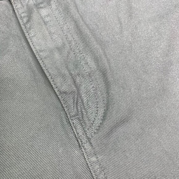 BDG Urban Outfitters Shorts Size 29 Metallic Denim - Picture 4 of 8